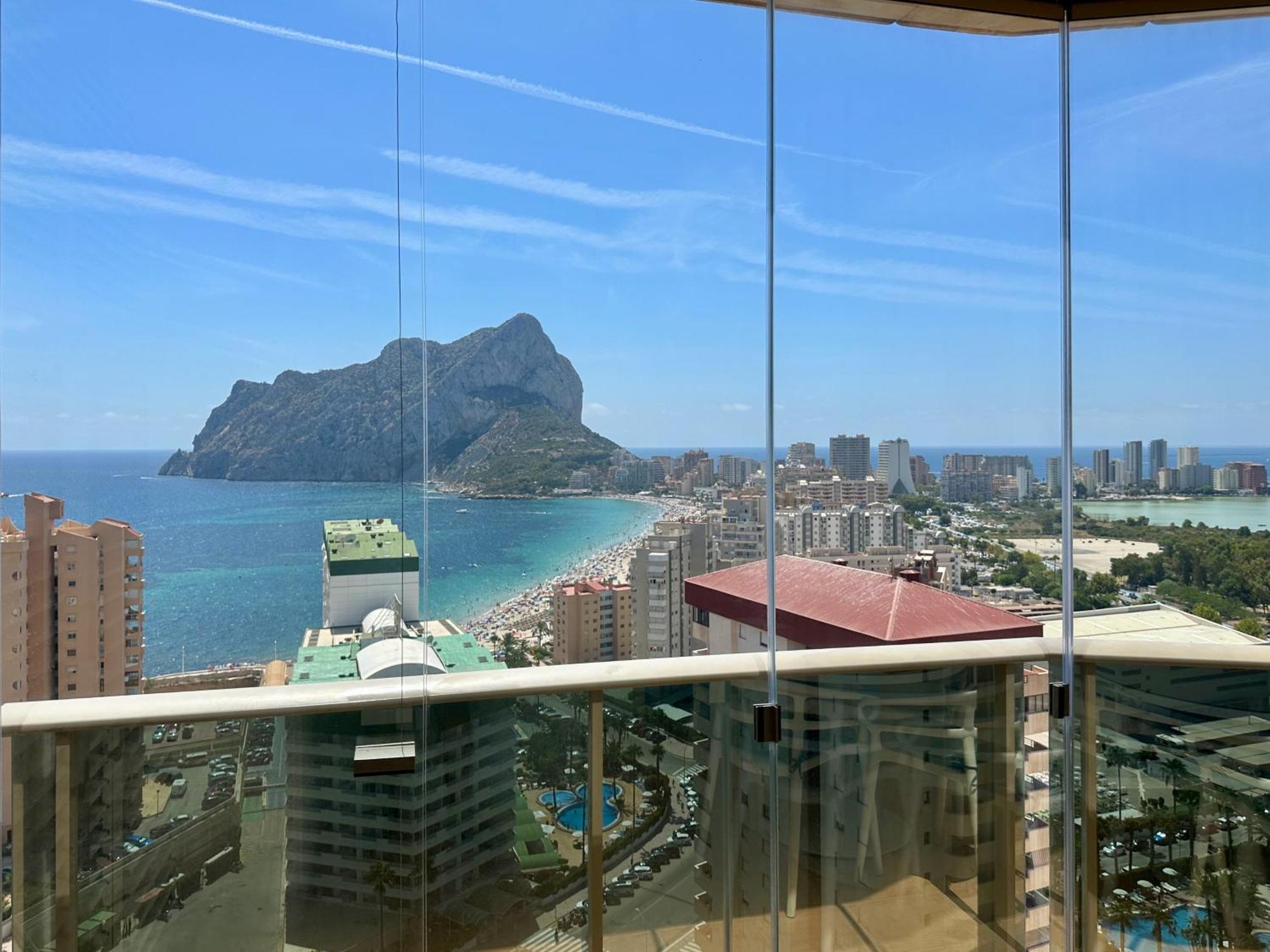 Clubrent - Esmeralda Suites 21º Piso Calpe Eksteriør bilde